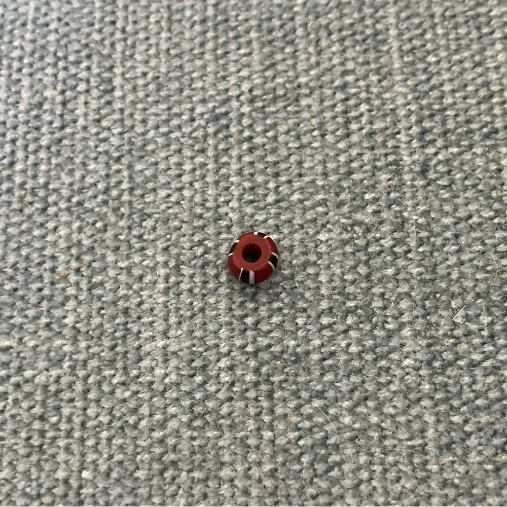 Bead